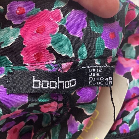 Boohoo 2-piece Floral High Waist Ruffle Shorts & Tie Crop Flutter Sleeve Top - Picture 11 of 16